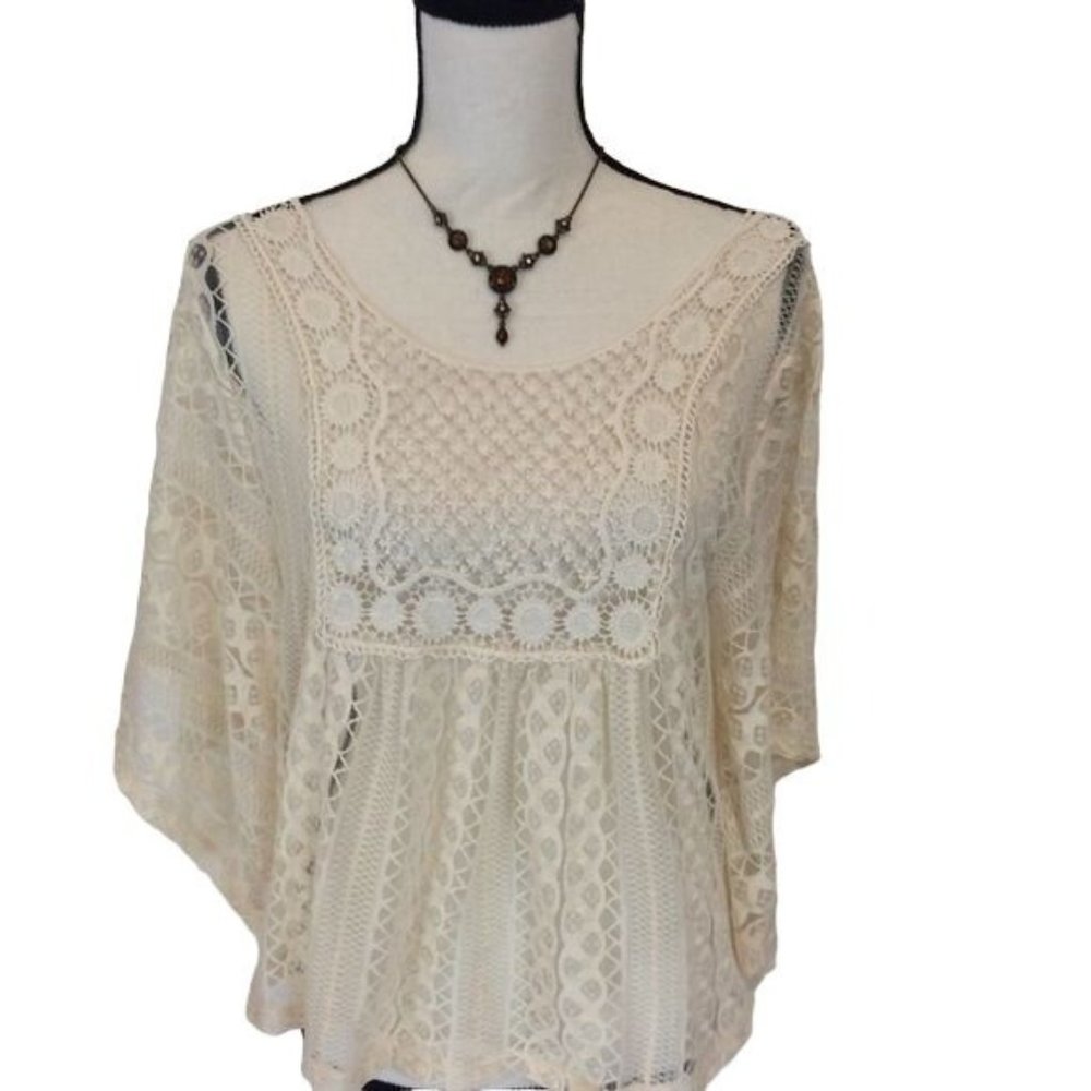 Maurices Womens Cream Lace Overlay Dolman Kimono Sleeve Blouse Size S - Picture 2 of 7